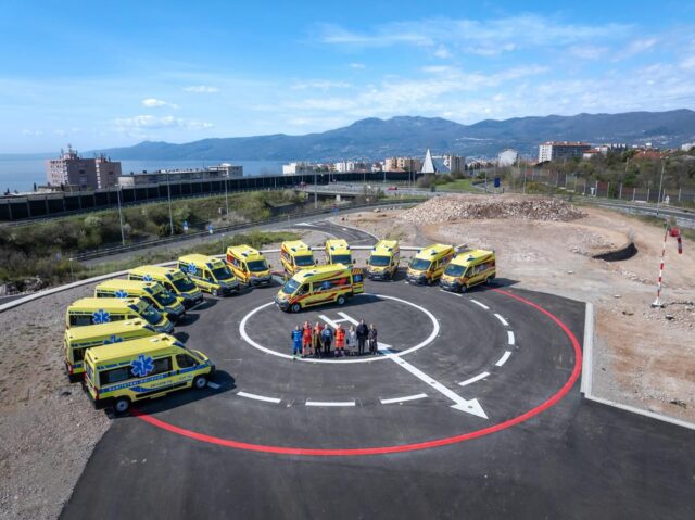 Built for Urgency. Delivered with Precision.  One month ago, we proudly delivered 13 custom-built ambulances to the Emergency Medical Service of Primorje-Gorski Kotar County (PGŽ) – including 7 emergency vehicles and 6 patient transport units.
Each vehicle is equipped to meet the highest standards of medical transport and safety. When lives are on the line, there’s no room for compromise.
Photo credit: PGŽ – (@pg_zupanija )
#Ambulance #EmergencyVehicles #MedicalTransport #OpelMovano #AmbulanceFleet #VehicleConversion #FirstResponse #MedicalVehicle #CustomAmbulance #BuiltToSaveLives #cibcommerce #rijeka #SafetyFirst #rujevica #pgž